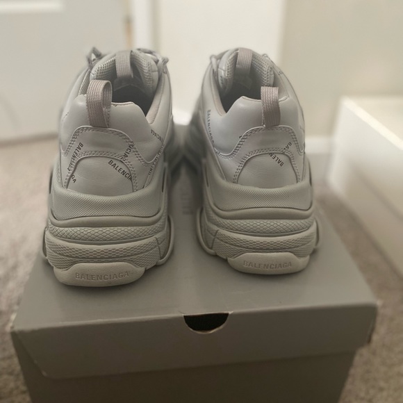 COPY - Balenciaga triple s - Picture 6 of 6